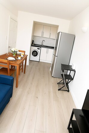 Apartment, 1 Schlafzimmer, Stadtblick | Wohnbereich