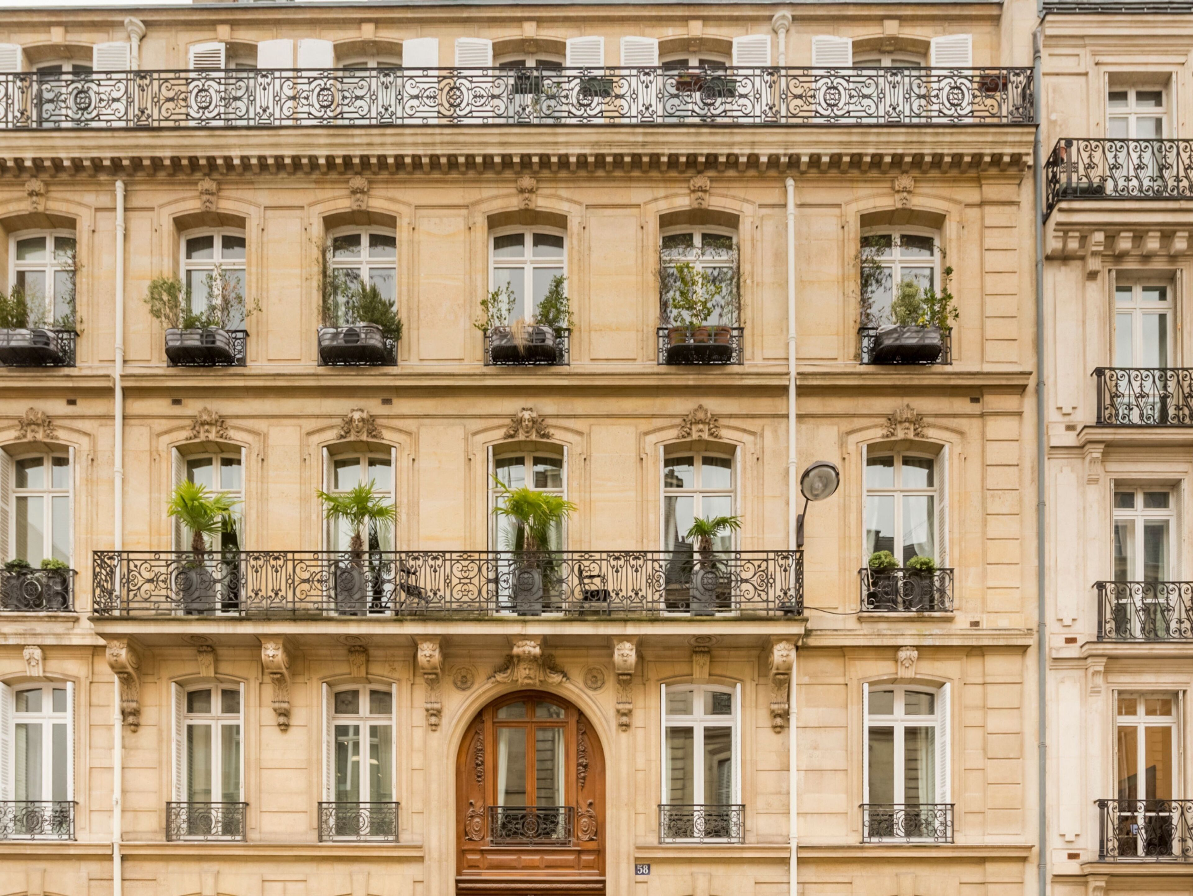 숙박 시설 정면