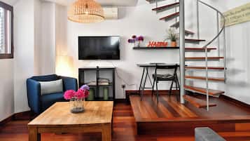 Penthouse, uitzicht op de stad | Woonruimte