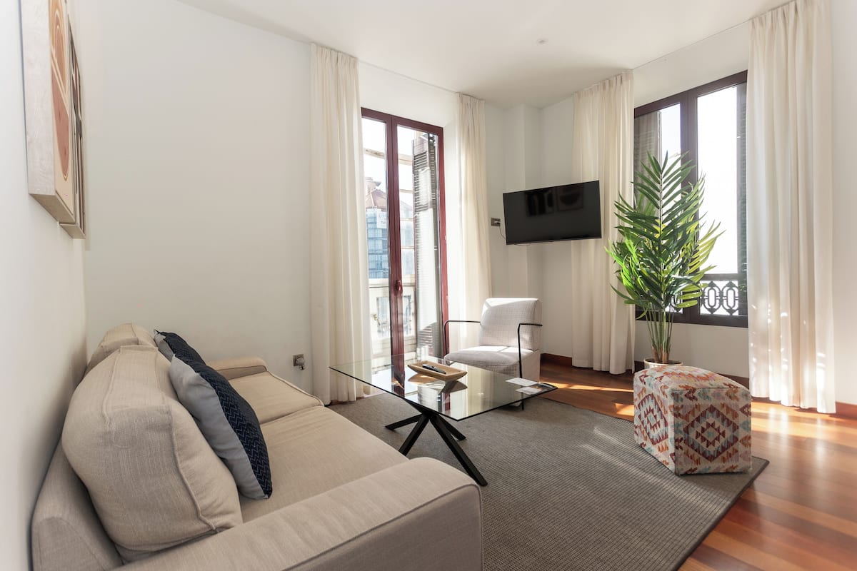 Superior-Apartment, 2 Schlafzimmer | Wohnbereich
