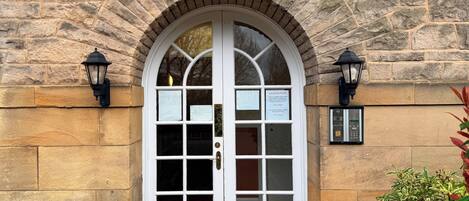 DĂ©tail de lâextĂ©rieur