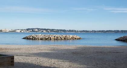 Appartement Ă Golfe Juan vue sur mer