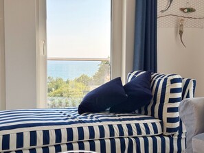 4 chambres, bureau, Wi-Fi, literie fournie
