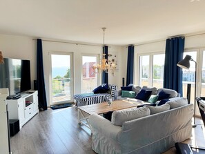 Fernseher, Stereoanlage