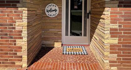 Relax & Reflect at Bethel, Mint Hill. 5beds, 1 futon 3,5baths