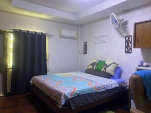Room, 1 Bedroom, Balcony, City View | 1 bedroom