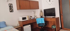 Room, 1 Bedroom, Balcony, City View | 1 bedroom