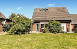 Exterior - Stunning home in Friedrichskoog with WiFi (Friedrichskoog)