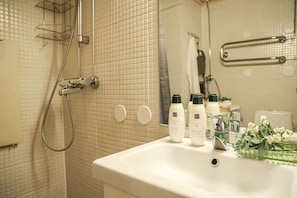 Haartrockner, Handtücher