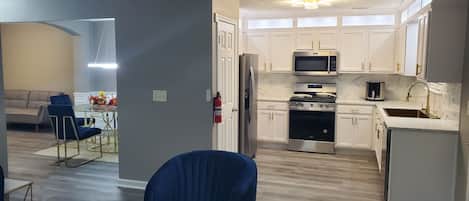 Microwave, oven, stovetop, dishwasher