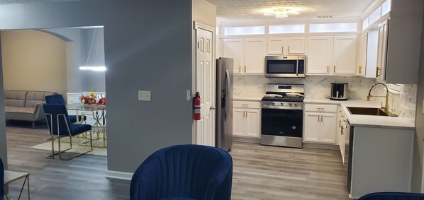 Microwave, oven, stovetop, dishwasher