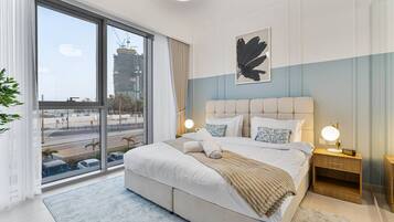 Silitysrauta/-lauta, Wi-Fi, vuodevaatteet