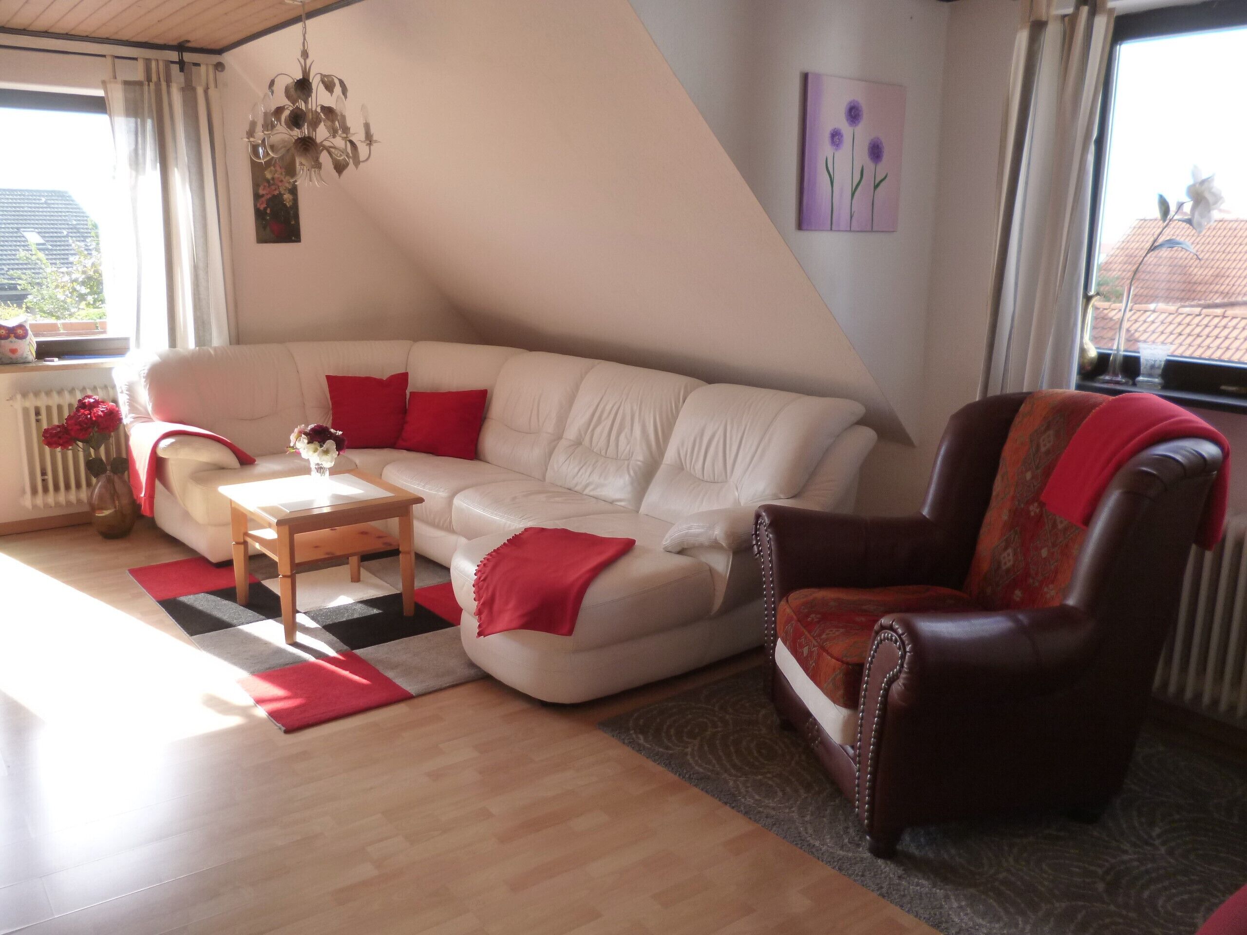 Televisión y chimenea 