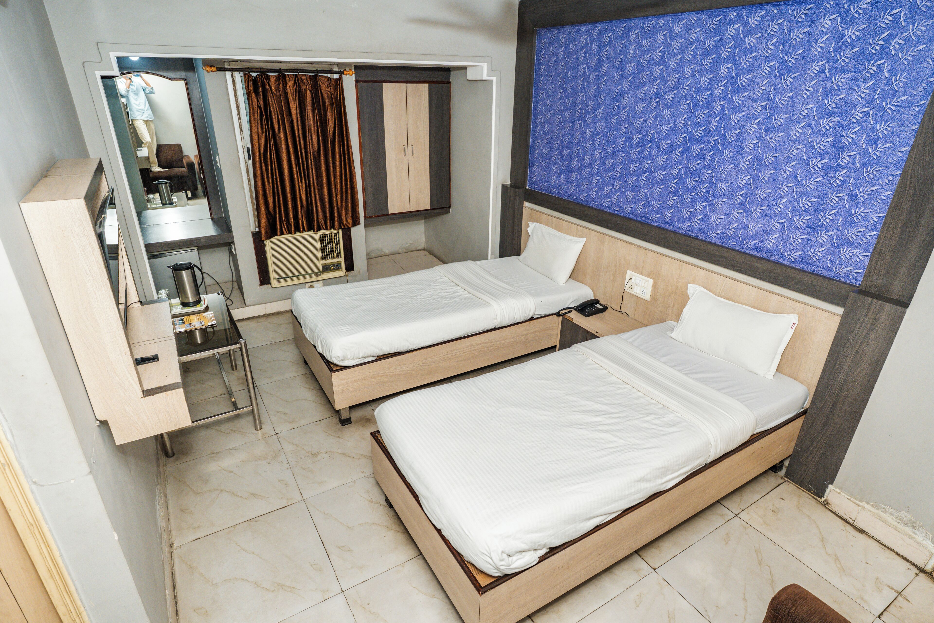 Chambre Double Supérieure, vue ville