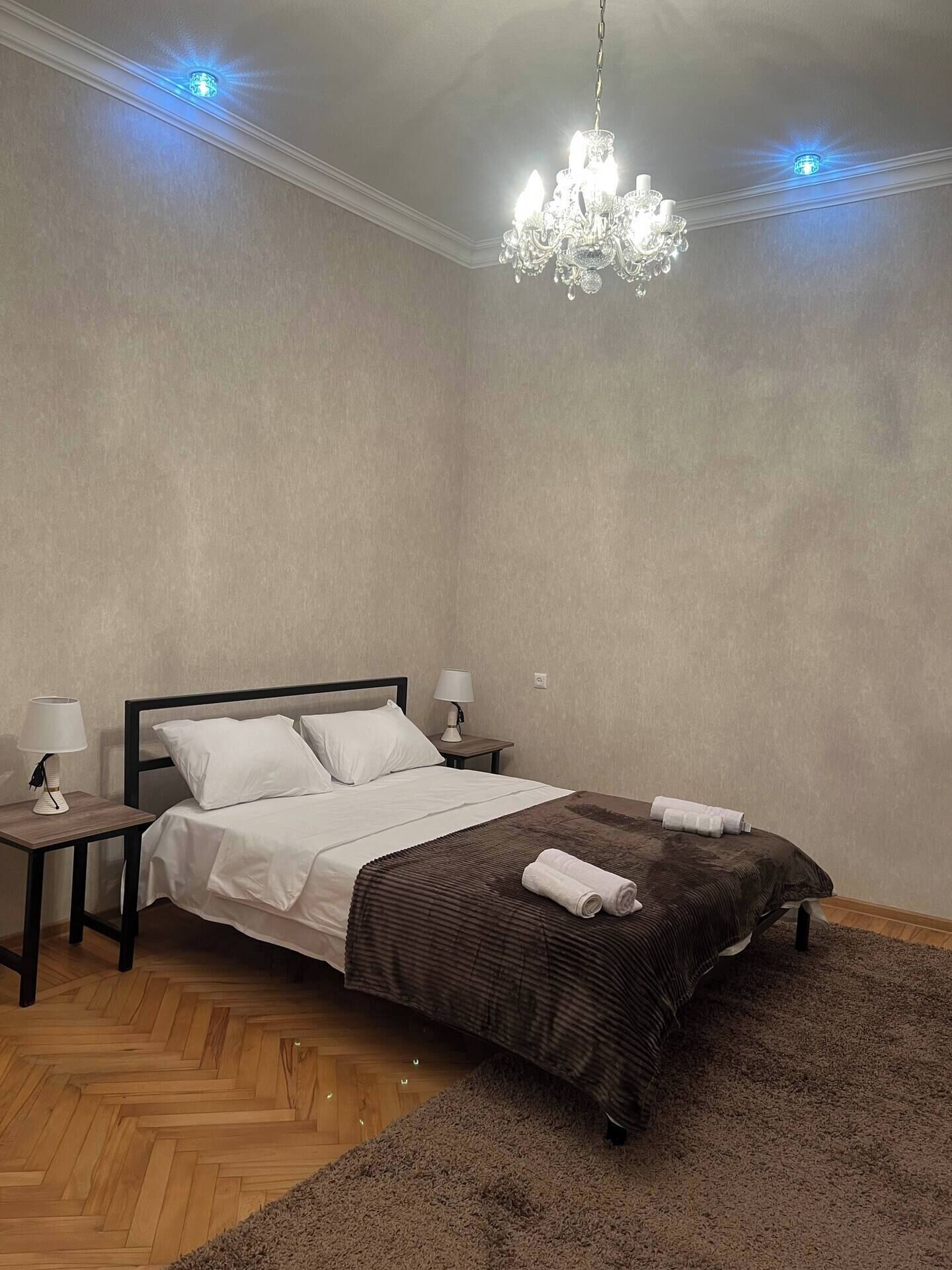 2 soverom, strykejern/-brett, wi-fi og sengetøy