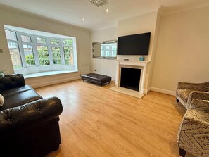 Télévision, espaces bureaux