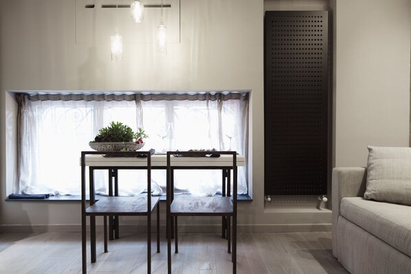 TV - Luxury Design Apartment Downtown - FREE PARKING (Milano)