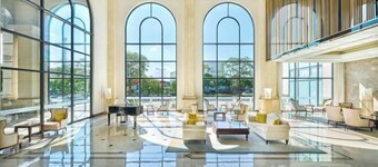 Melia Vinpearl Hai Phong Rivera