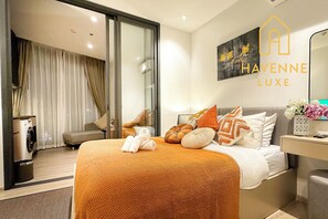 Apartment, 1 Bedroom, Balcony, City View | 1 bedroom - Edge Central Pattaya PTY High-floor Sea View By #78 (Pattaya)
