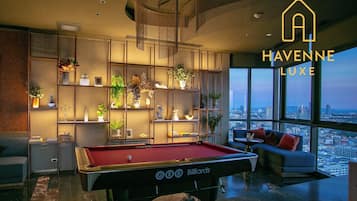 Apartment, 1 Bedroom, Balcony, City View | Living room