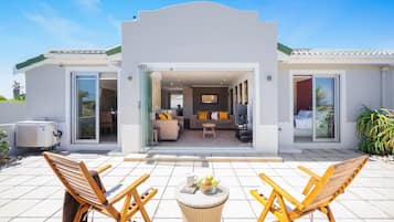 House (2 Bedrooms) | Front of property