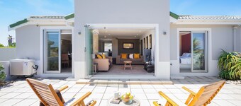 Big Bay Beach Club G6