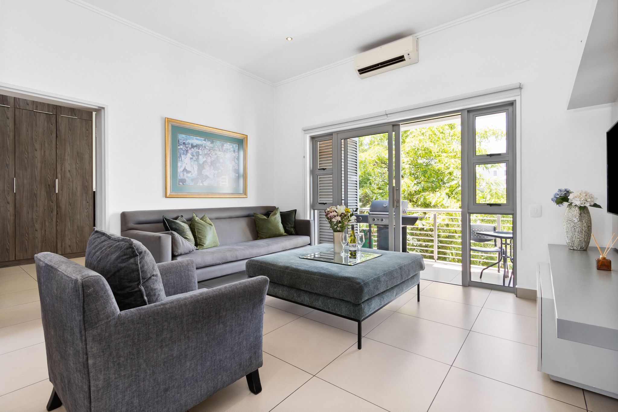 公寓 (2 Bedrooms) | 住宿正面