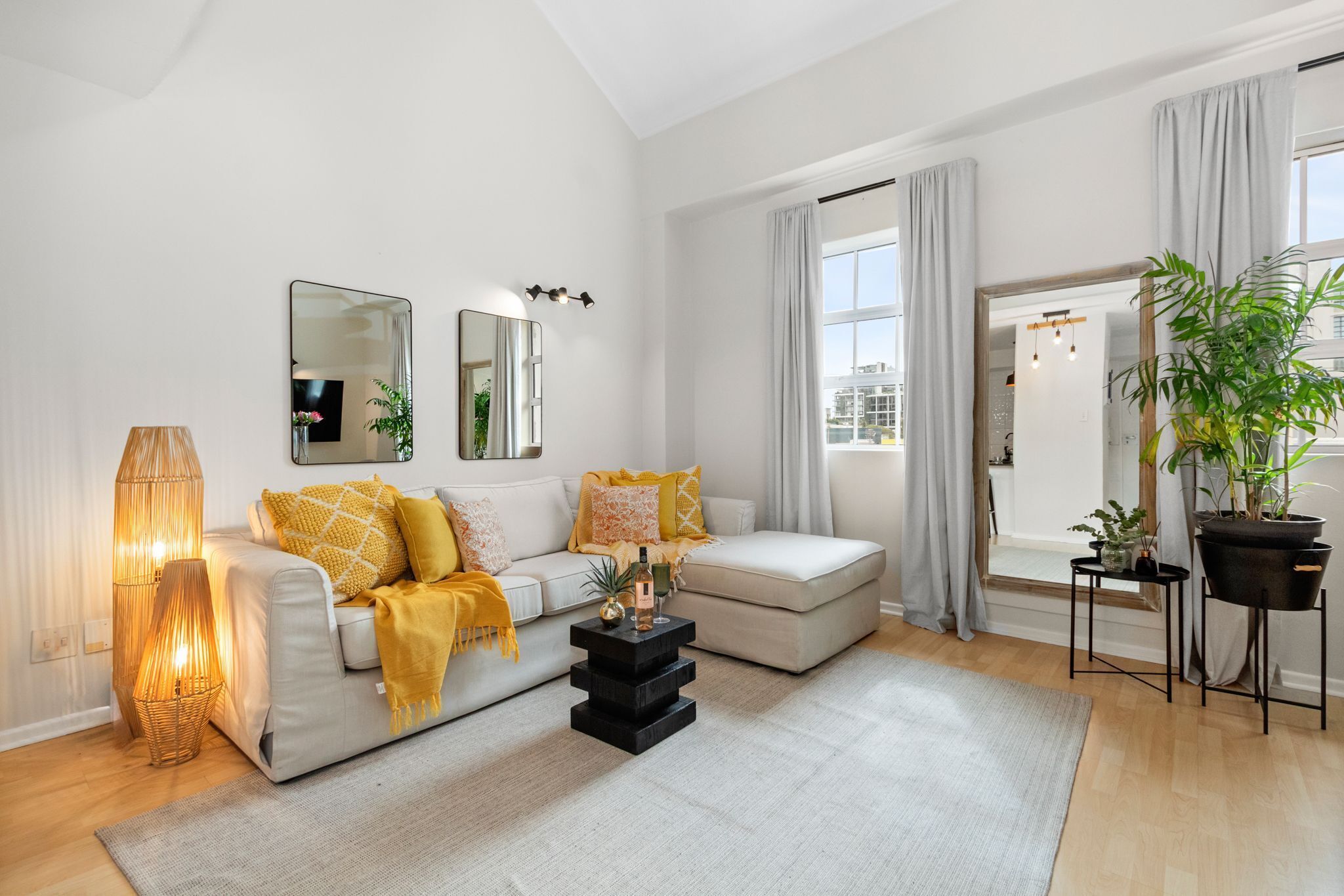 Apartment (0 Bedroom) | Front of property