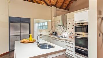 Nhà (4 Bedrooms) | Nội thất