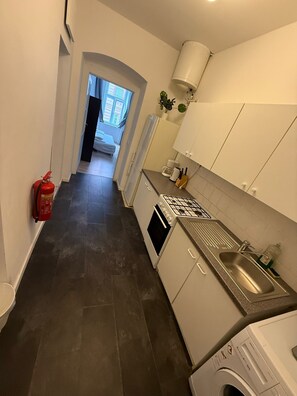 Basic-Apartment | Eigene Küche