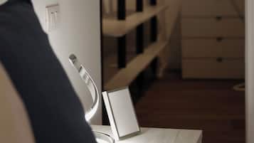 1 Schlafzimmer, BĂŒgeleisen/BĂŒgelbrett, Internetzugang, BettwĂ€sche