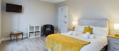 5 habitaciones, wifi y ropa de cama