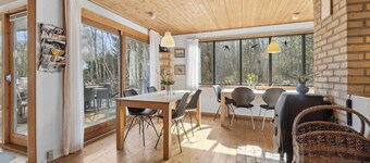 Cozy holiday home near beach and town life