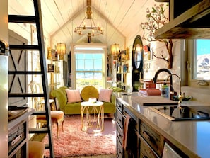 Unclassified image, 3 of 8, button - Magical Tiny House with a Hot Tub for Zion National Park Getaways (La Verkin)
