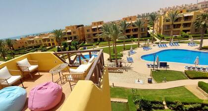 Mountain view sokhna 2, Sea and Pool view, 3 BDRs,