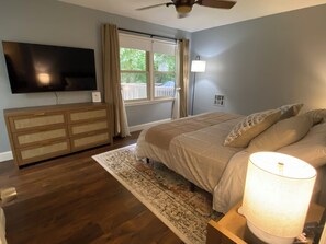 3 soverom, strykejern/-brett, wi-fi og sengetøy