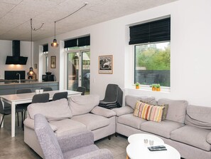 House | Interior - 4 Star Holiday Home in Ebeltoft (Ebeltoft)