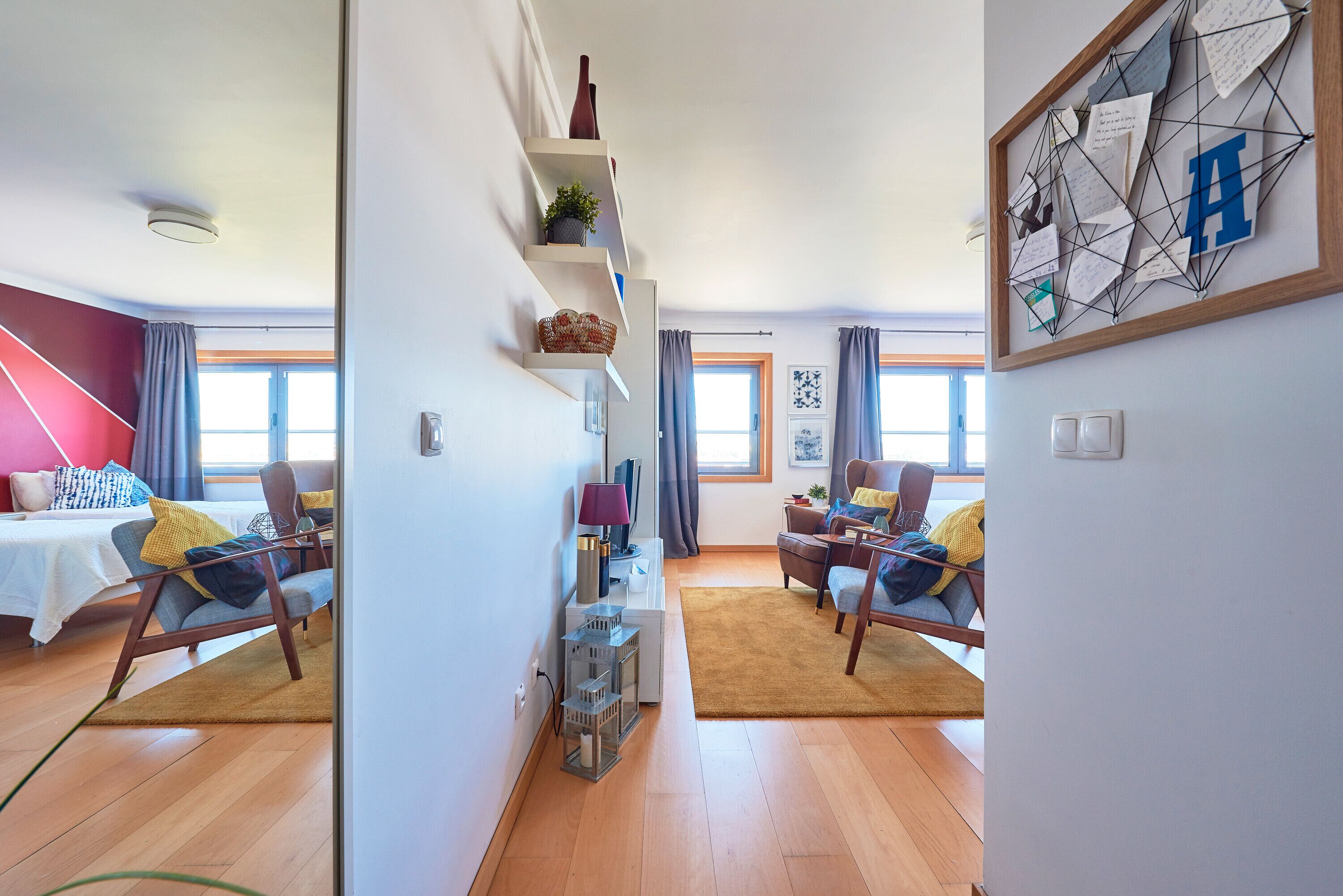 Iron/ironing board, WiFi, bed sheets