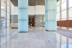 Lobby - Studio Apartment 'Expo' with Wi-Fi (Lisboa)