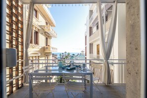Apartamento básico | Terraza o patio