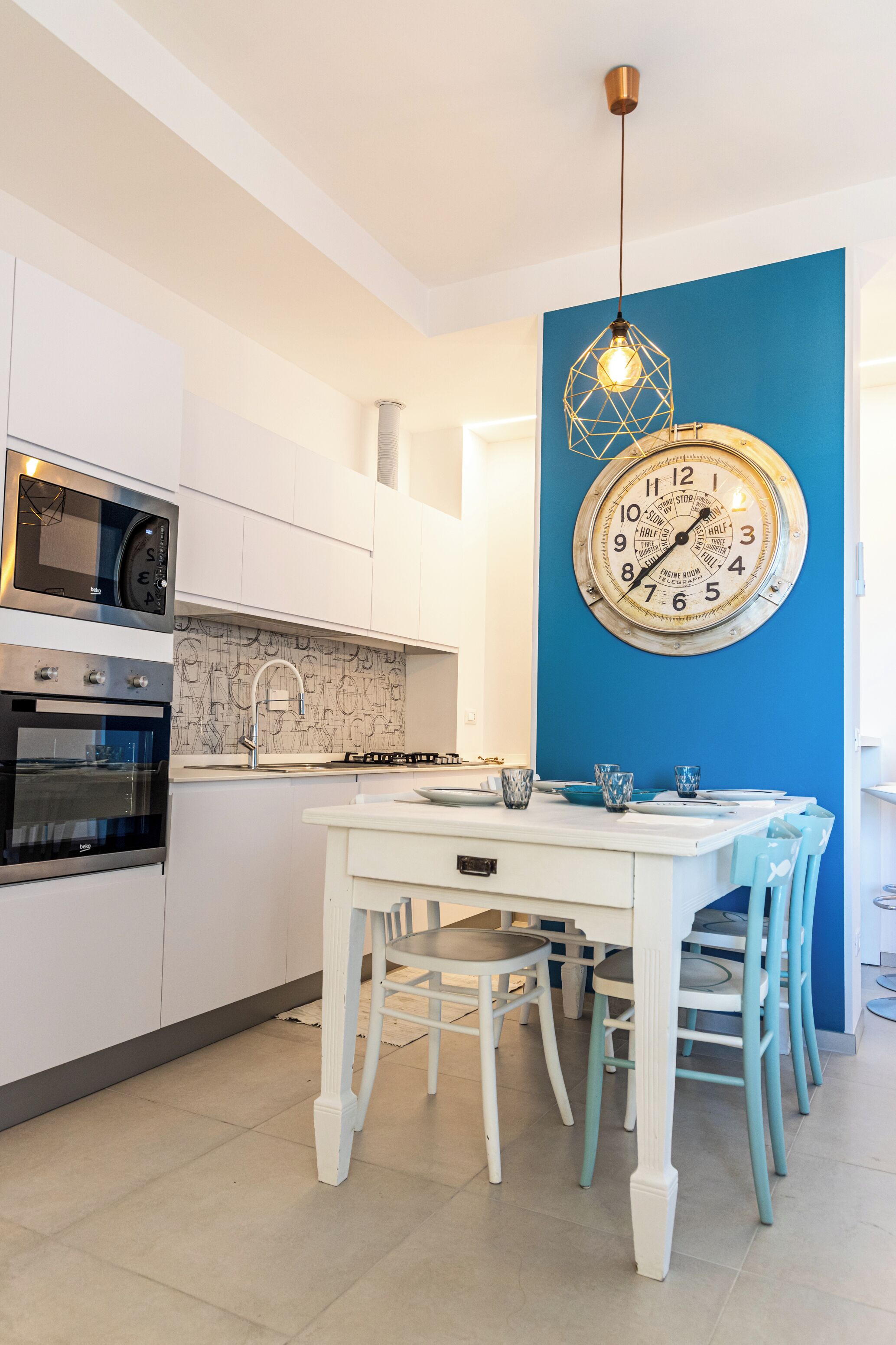 基础公寓 | 餐厅