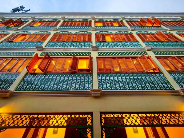 Front of property - Bangluang Boutique Hotel (Bangkok)