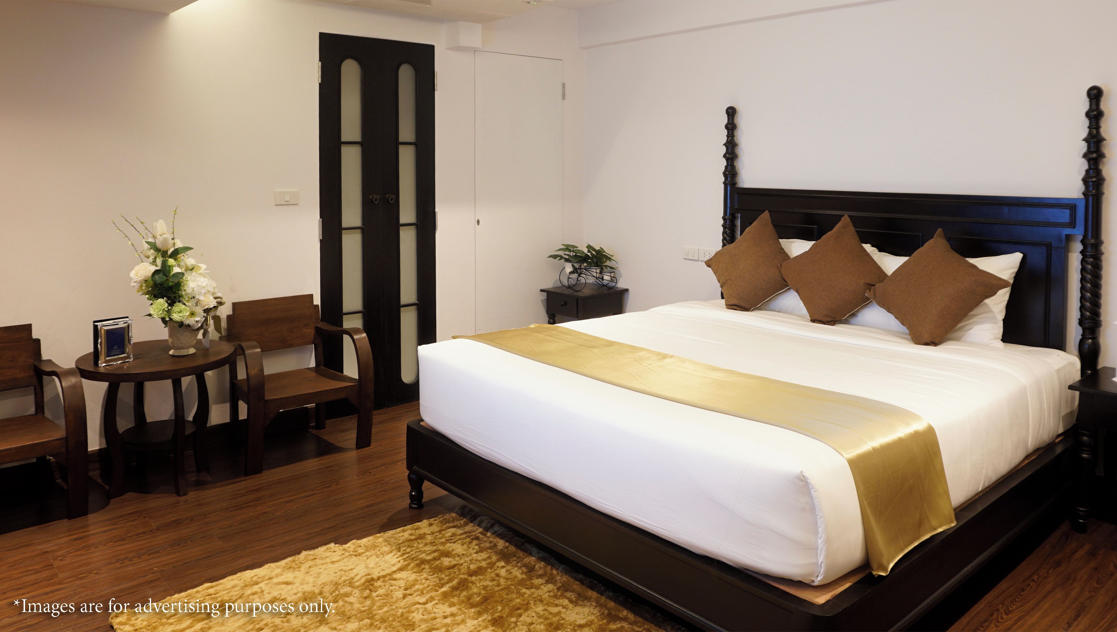 Suite, Canal View | Free WiFi, bed sheets