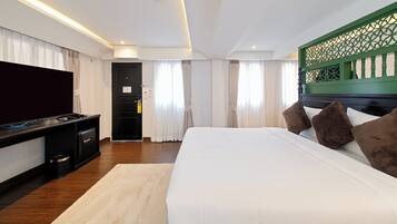 Suite, City View | Free WiFi, bed sheets