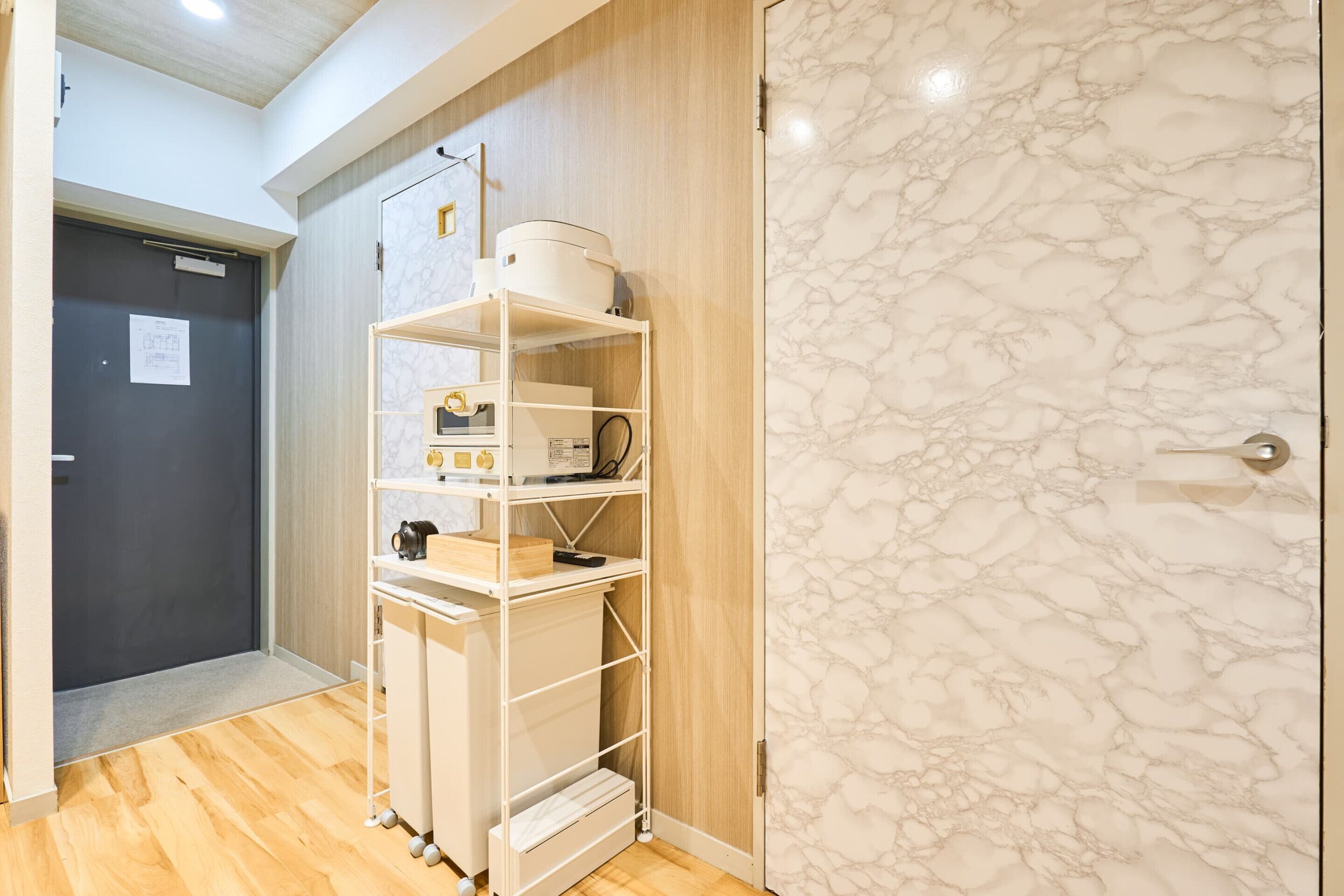 Appartement, non-fumeurs, vue ville (802) | Cuisine privée | Grand réfrigérateur, micro-ondes, plaque de cuisson