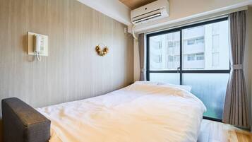 Basic Apartment, Non Smoking, City View (802) | Desk, blackout drapes, iron/ironing board, free WiFi