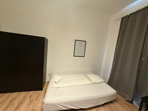 Interior - Chic 1BR Apt Steps from Schönbrunn (Vienna)