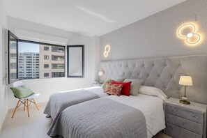 3 bedrooms, free cots/infant beds, bed sheets - Paradise Views by Fidalsa (Torrevieja)