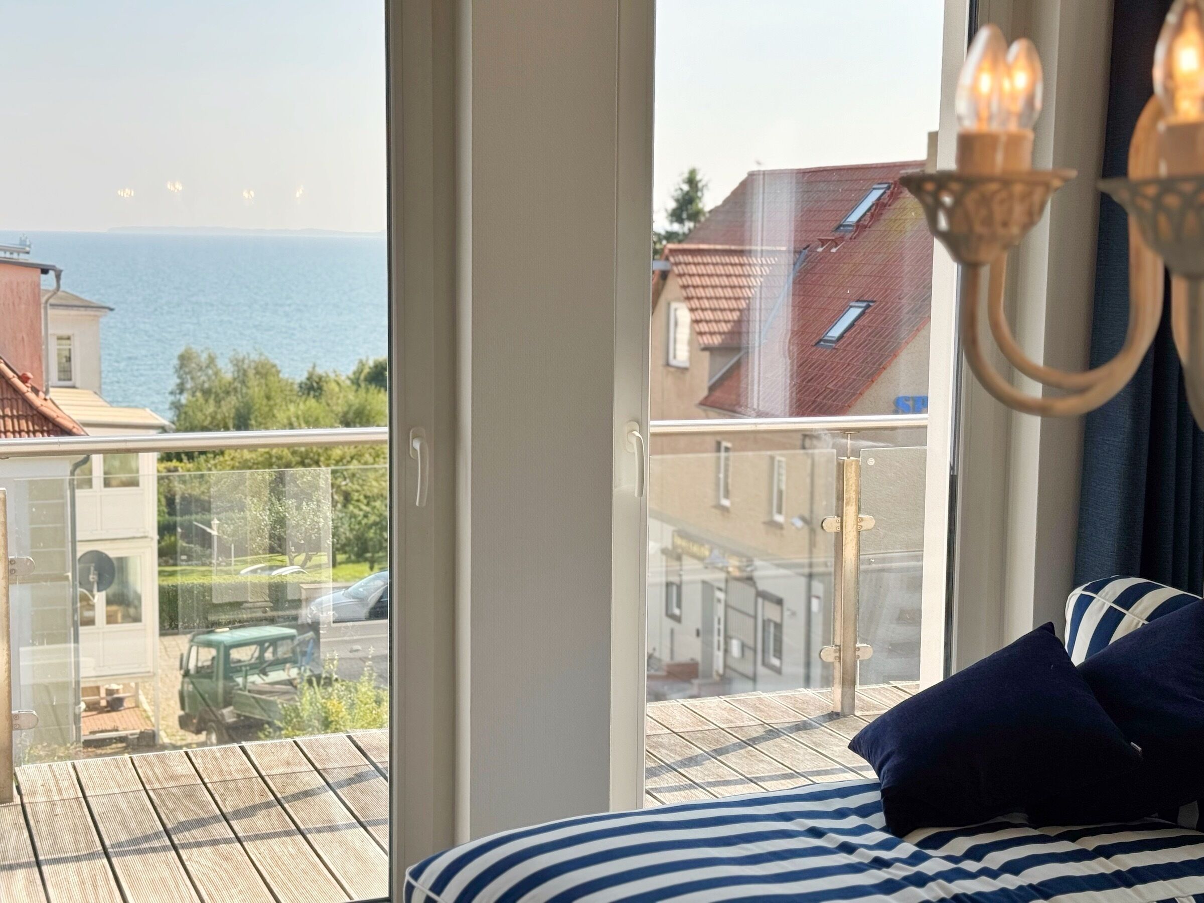 4 Schlafzimmer, Schreibtisch, Reisekinderbett, kostenloses WLAN