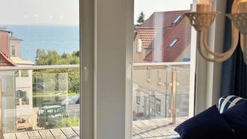 4 Schlafzimmer, Schreibtisch, Reisekinderbett, kostenloses WLAN